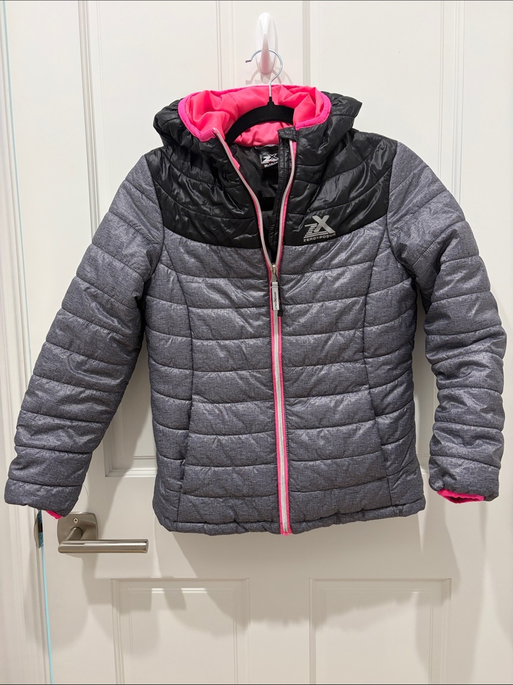 Zero x Posur Gray and Black Puffer Jacket with Pink Lining